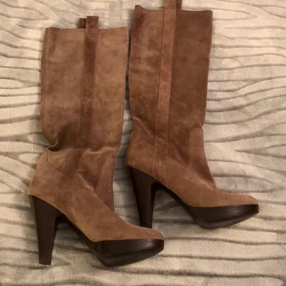 Vero Cuoio Tan Suede Boots